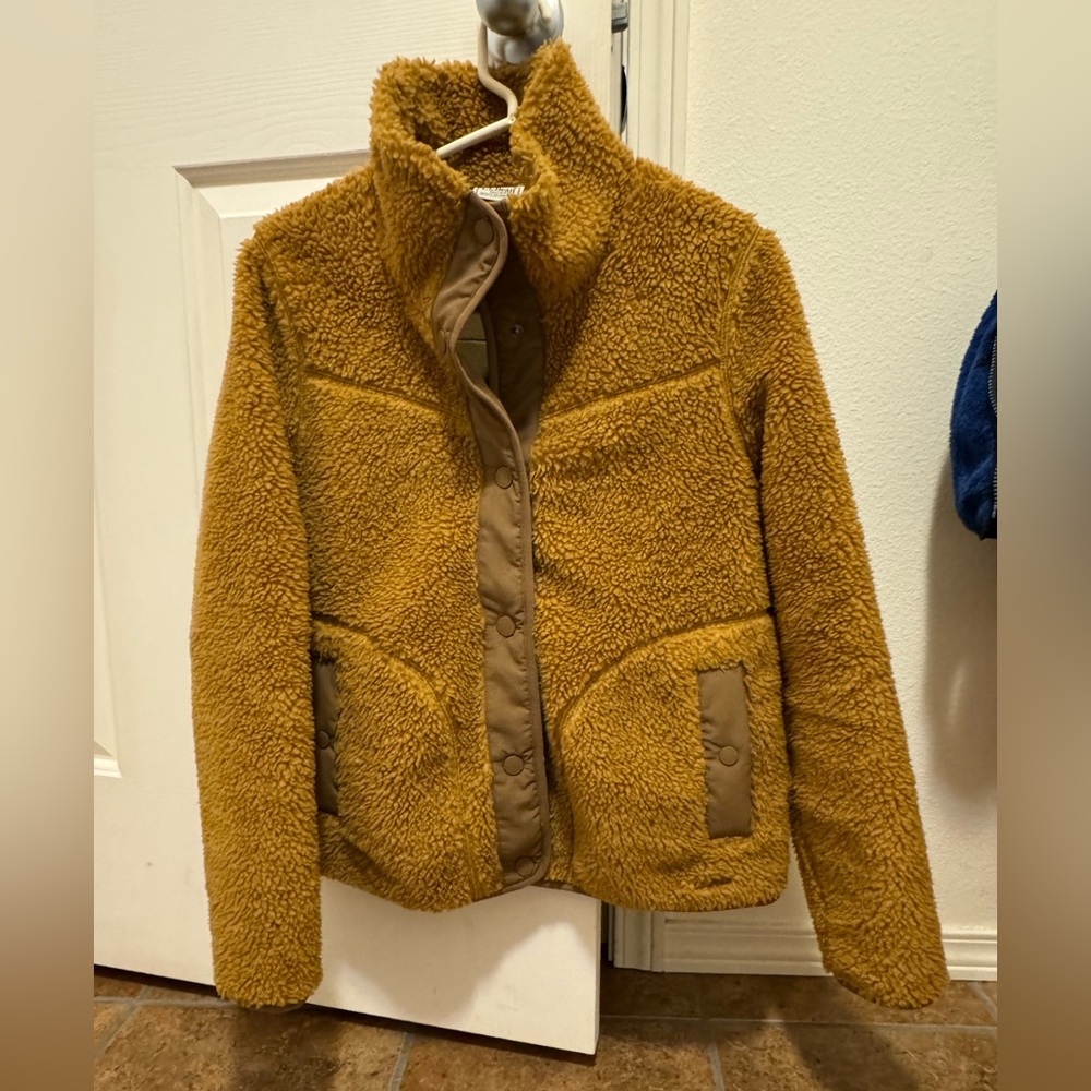 LL Bean Sherpa Fleece Jacket